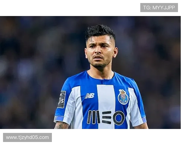 毕包 1200 万欧激活违约金签回旧将阿雷索